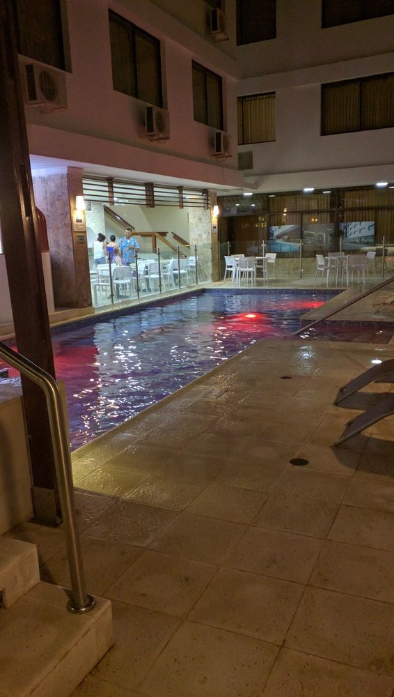 酒店 La Riviera 3*