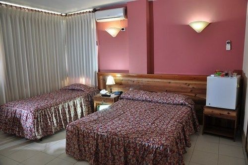 Hotel La Riviera 3*